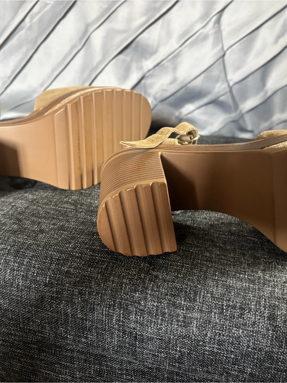 Steve Madden Tan Suede Block Heel Sandals